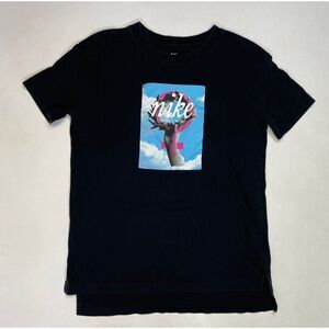 Nike Doesn’t Settle Graphic T-shirt Women Small Black Short Sleeve CU1104 010